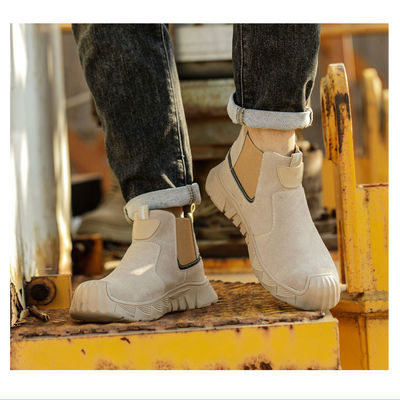 Scarpe di sicurezza a suola intermedia in kevlar per una protezione assoluta in ambienti di lavoro difficili
